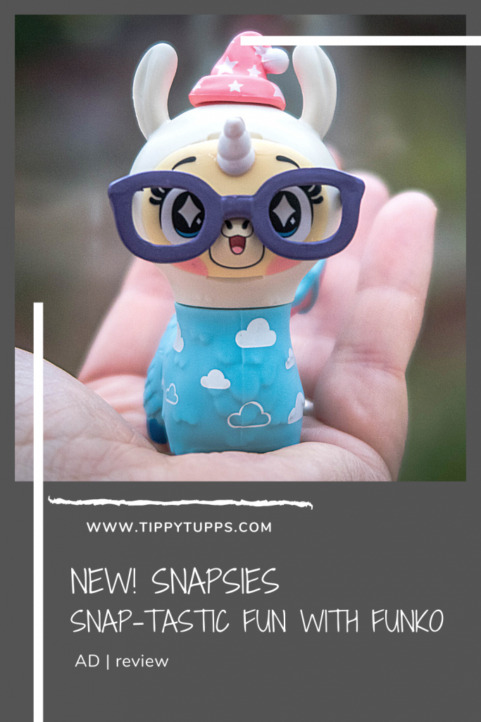 Snapsies are a BRAND NEW product on the market from Funko and the Bear was absolutely thrilled to be offered a first look. Bright, colourful and filled full of fun. Needless to say, this is right up her street.