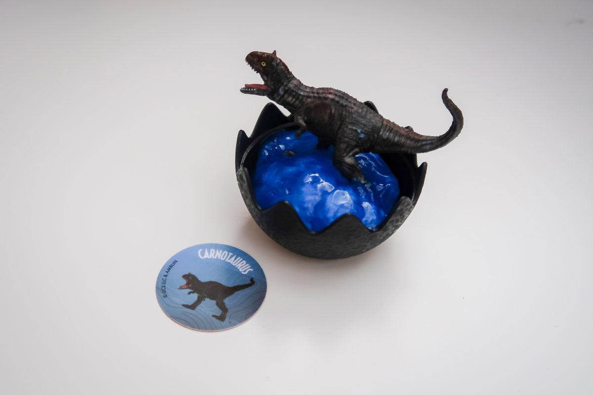 Jurassic world cheap slime egg